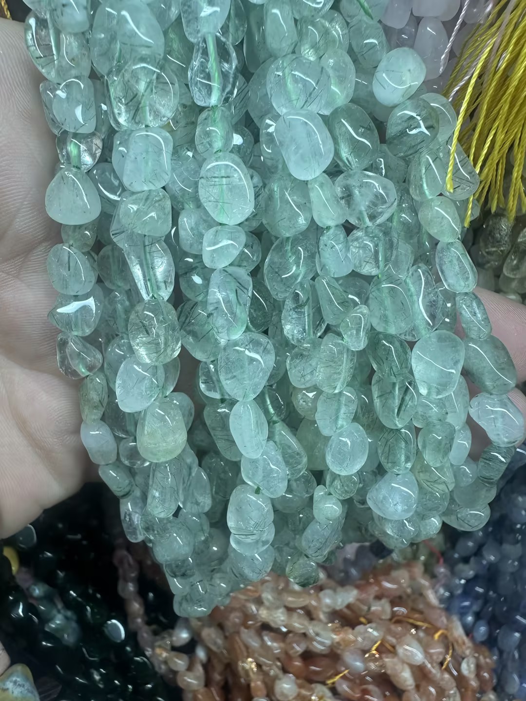 100