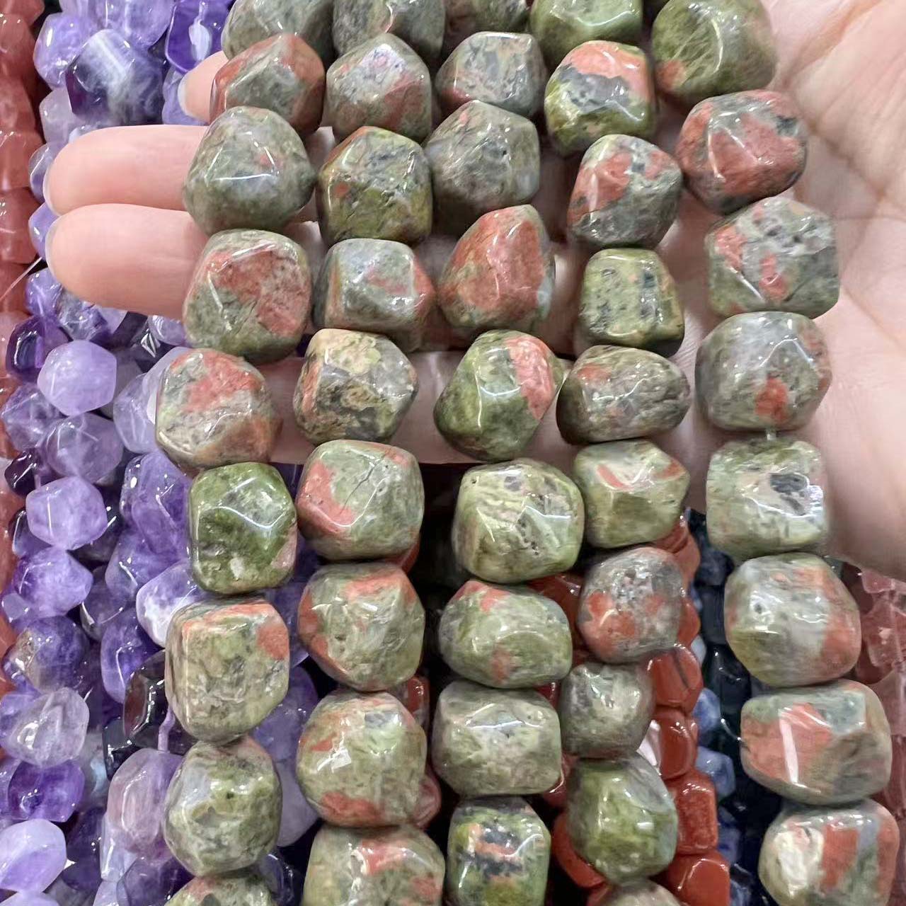9 Unakite