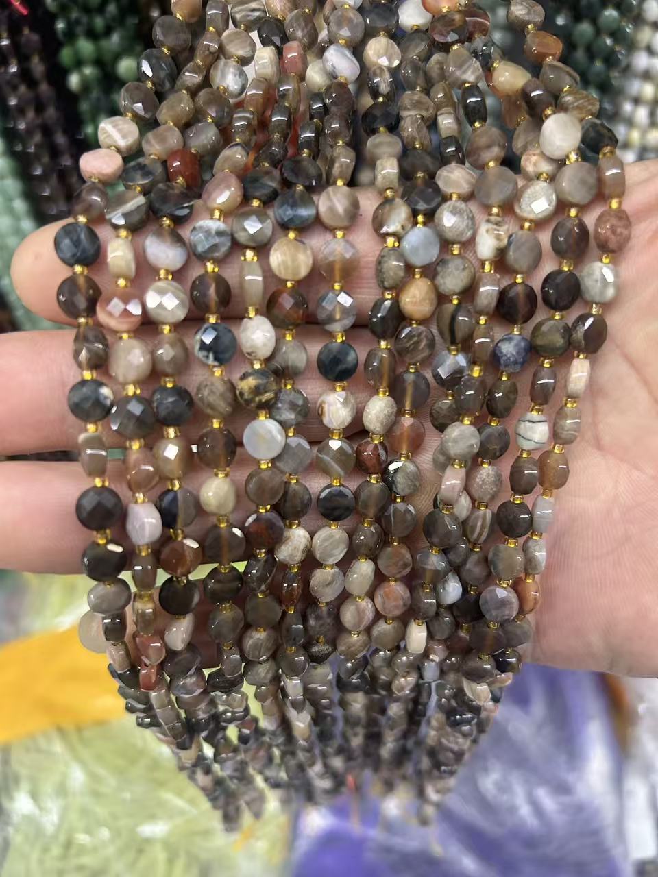 14 Wood flower stone