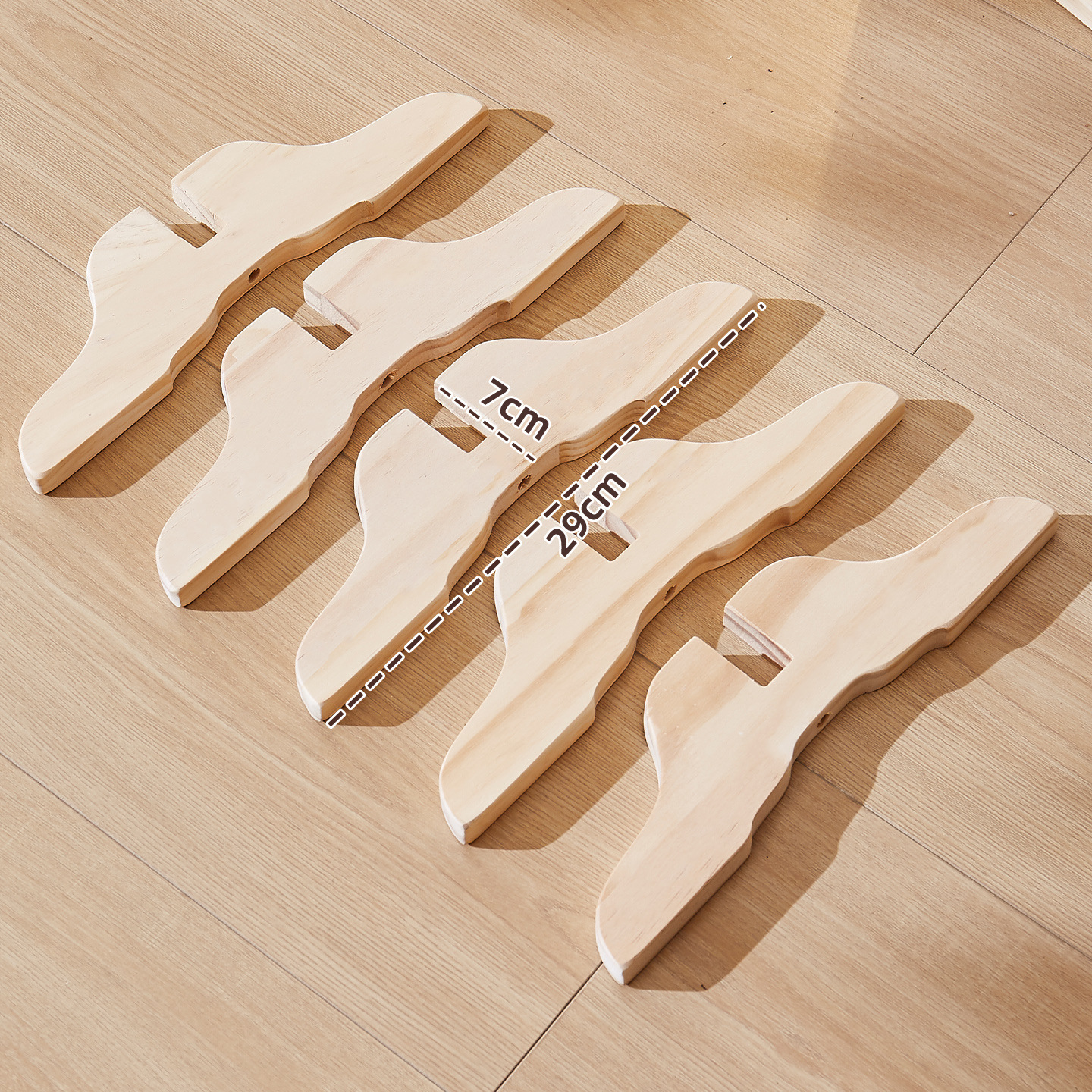 4 wooden legs in original wood color