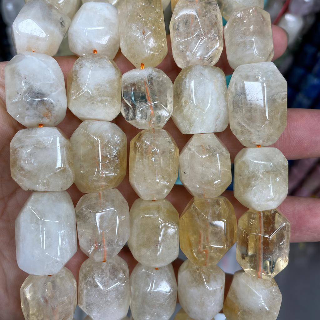 14:Yellow Topaz