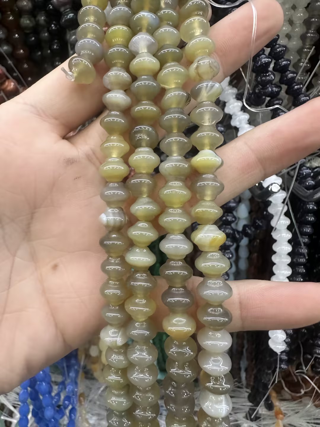 Agate A