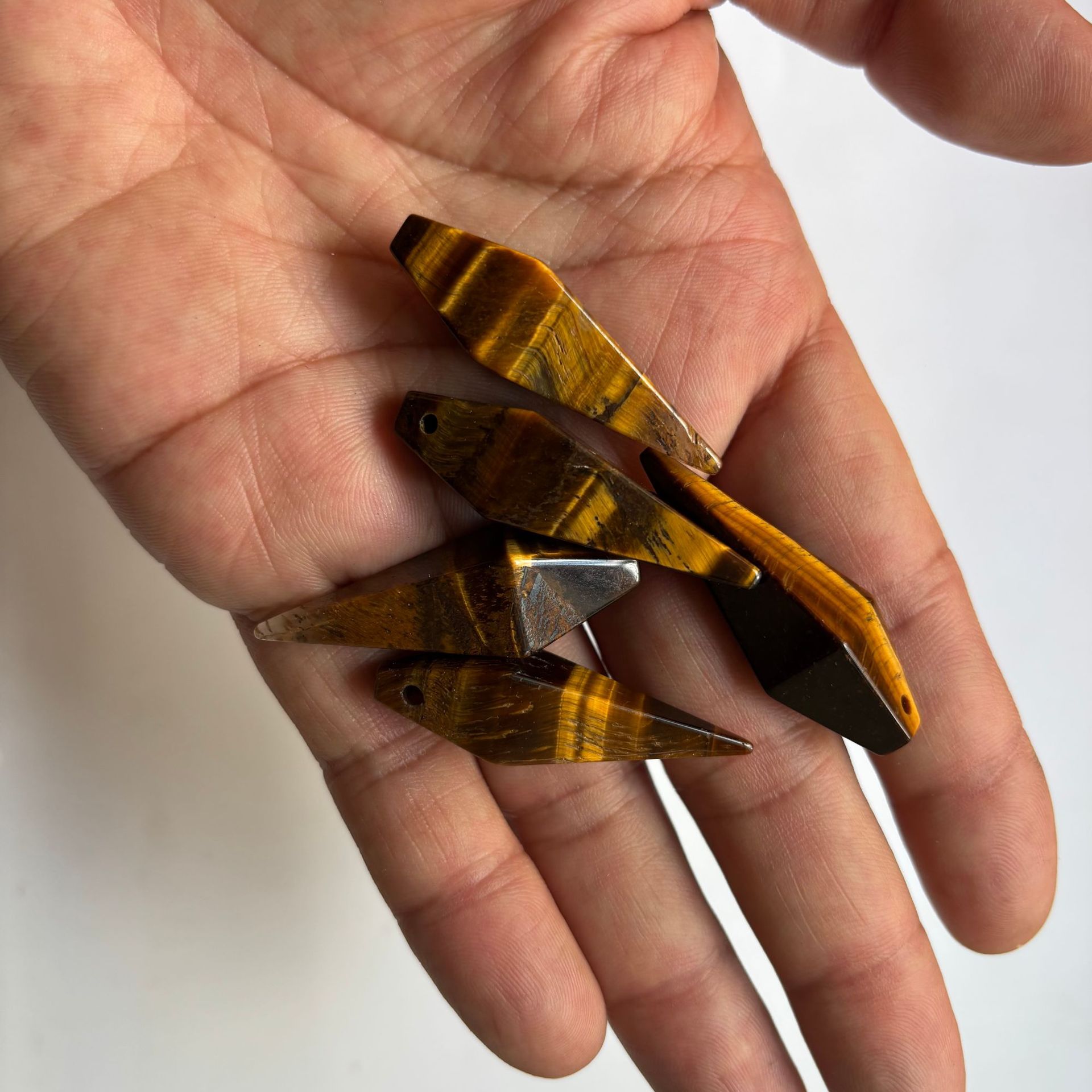 8 tiger eye