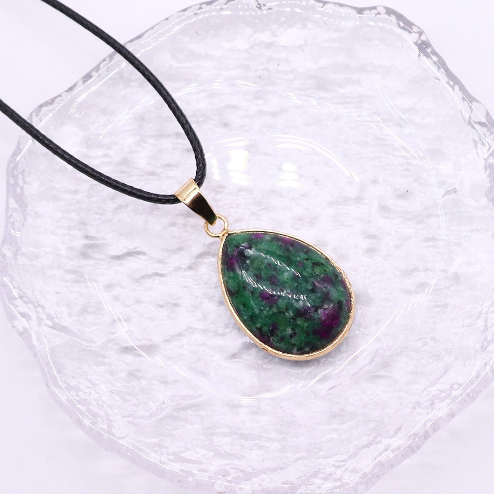 20 Ruby in Zoisite