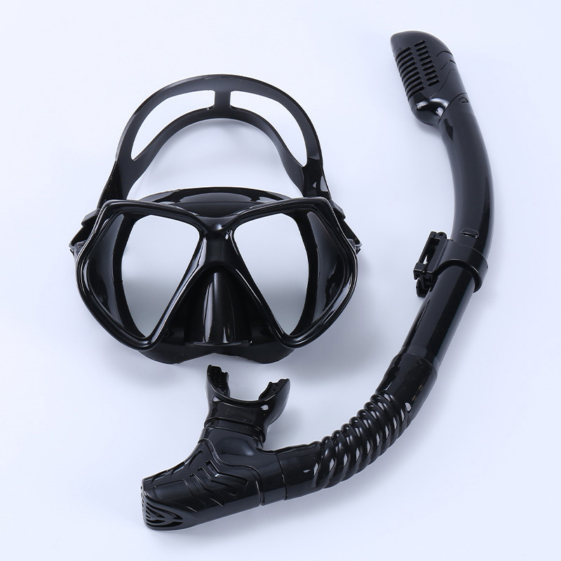 Black frame black strap goggles 2011  with black snorkel