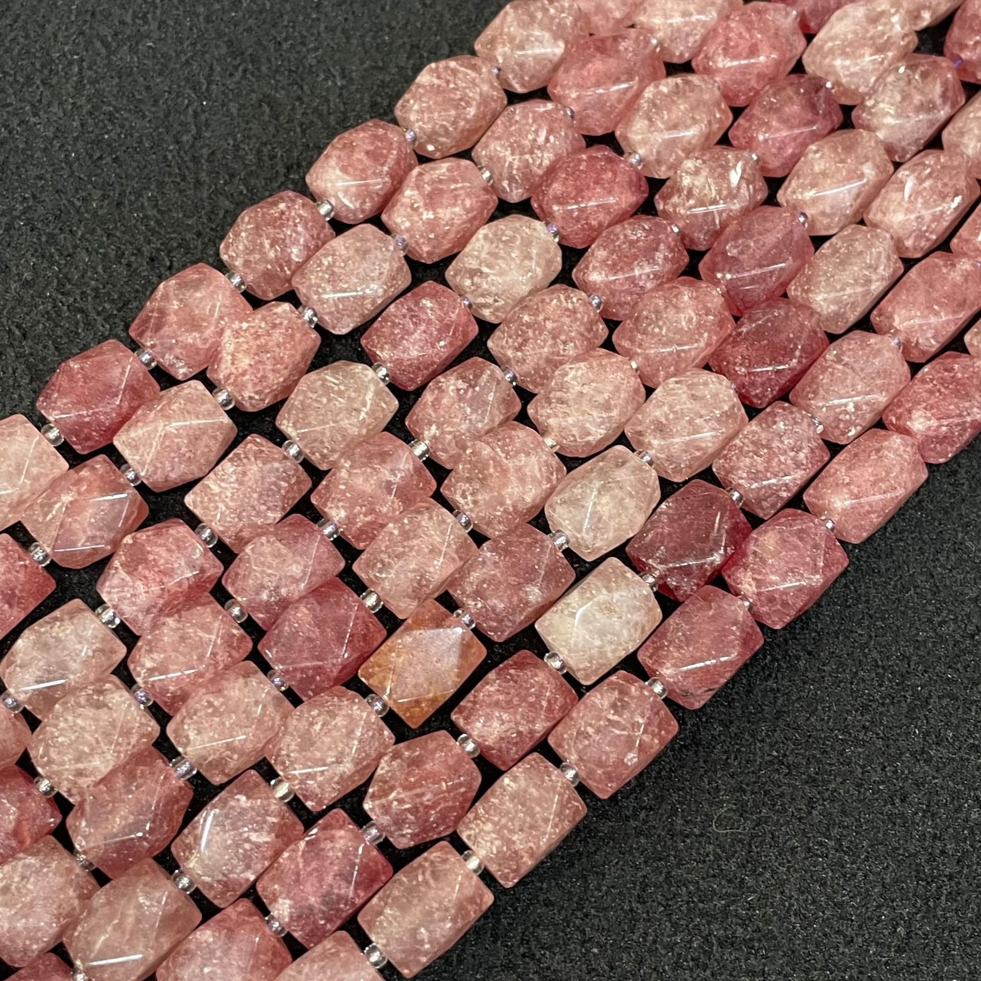 Natural strawberry crystal 10*14mm/25pcs