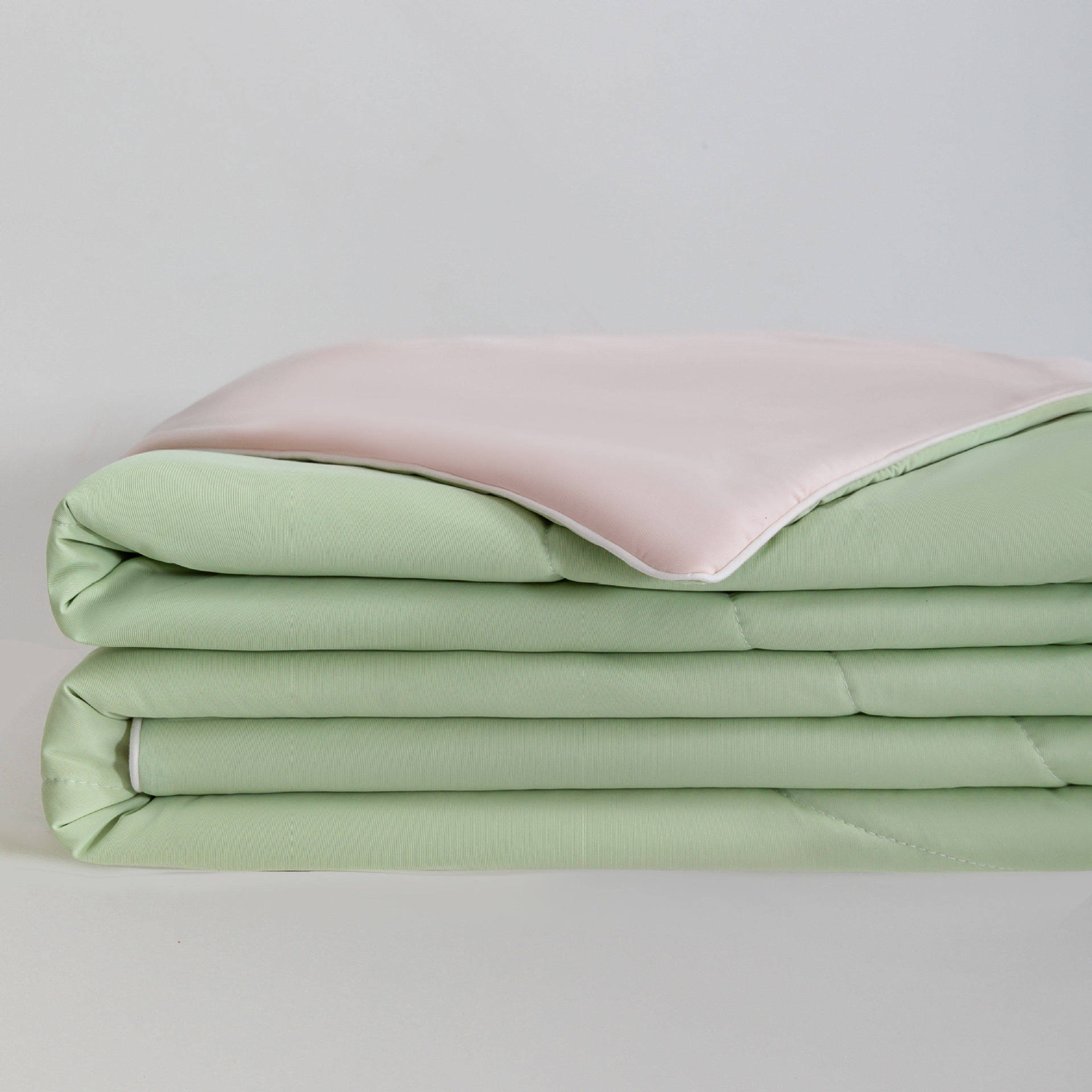 Fruit green   iceberry pink