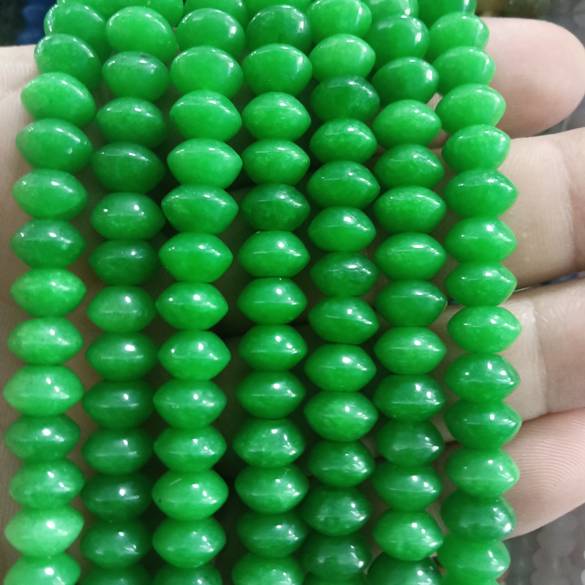 16:16 malay jade