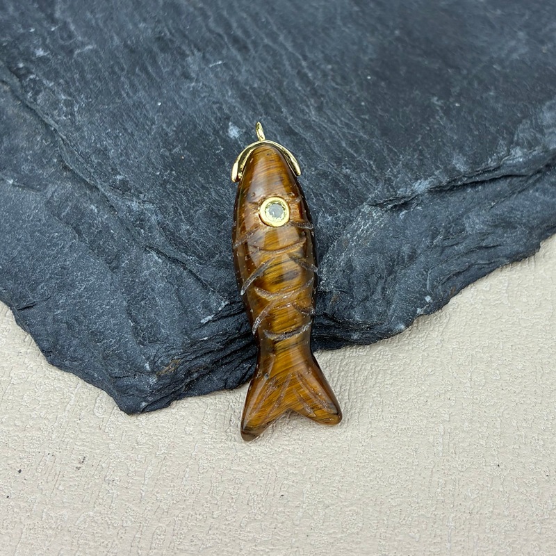 2:Tiger eye stone