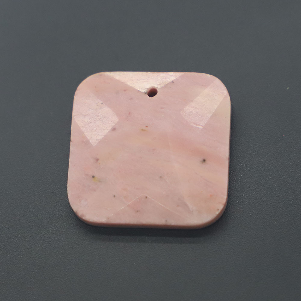 15:Rhodonite