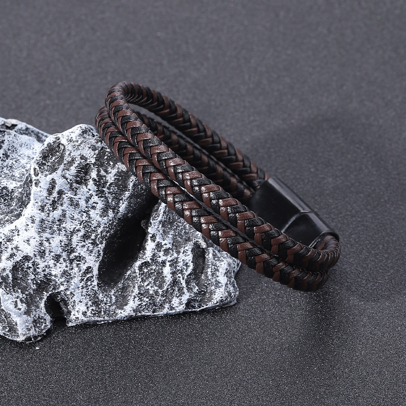 2:Coffee black leather
