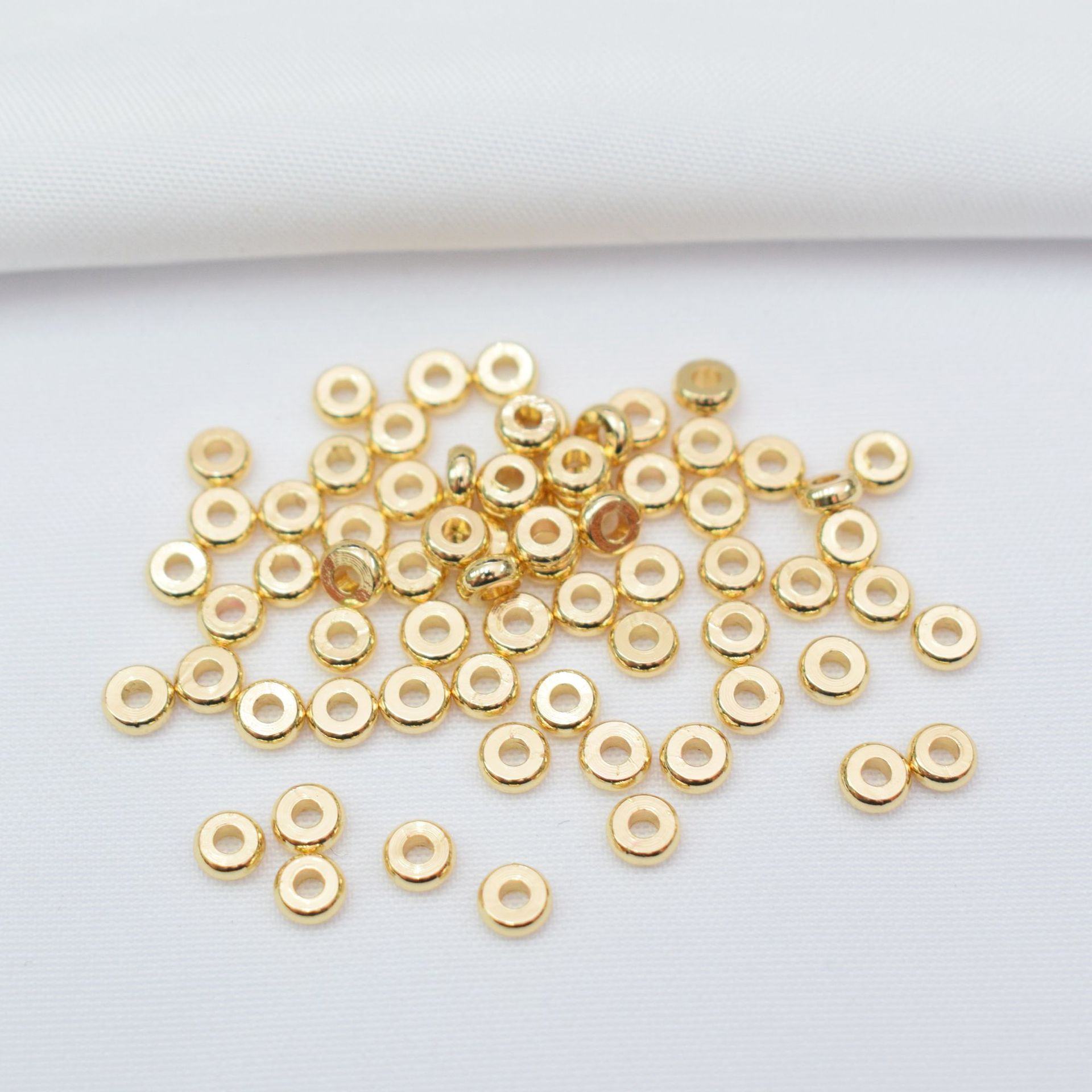 2:Placcato oro 14K