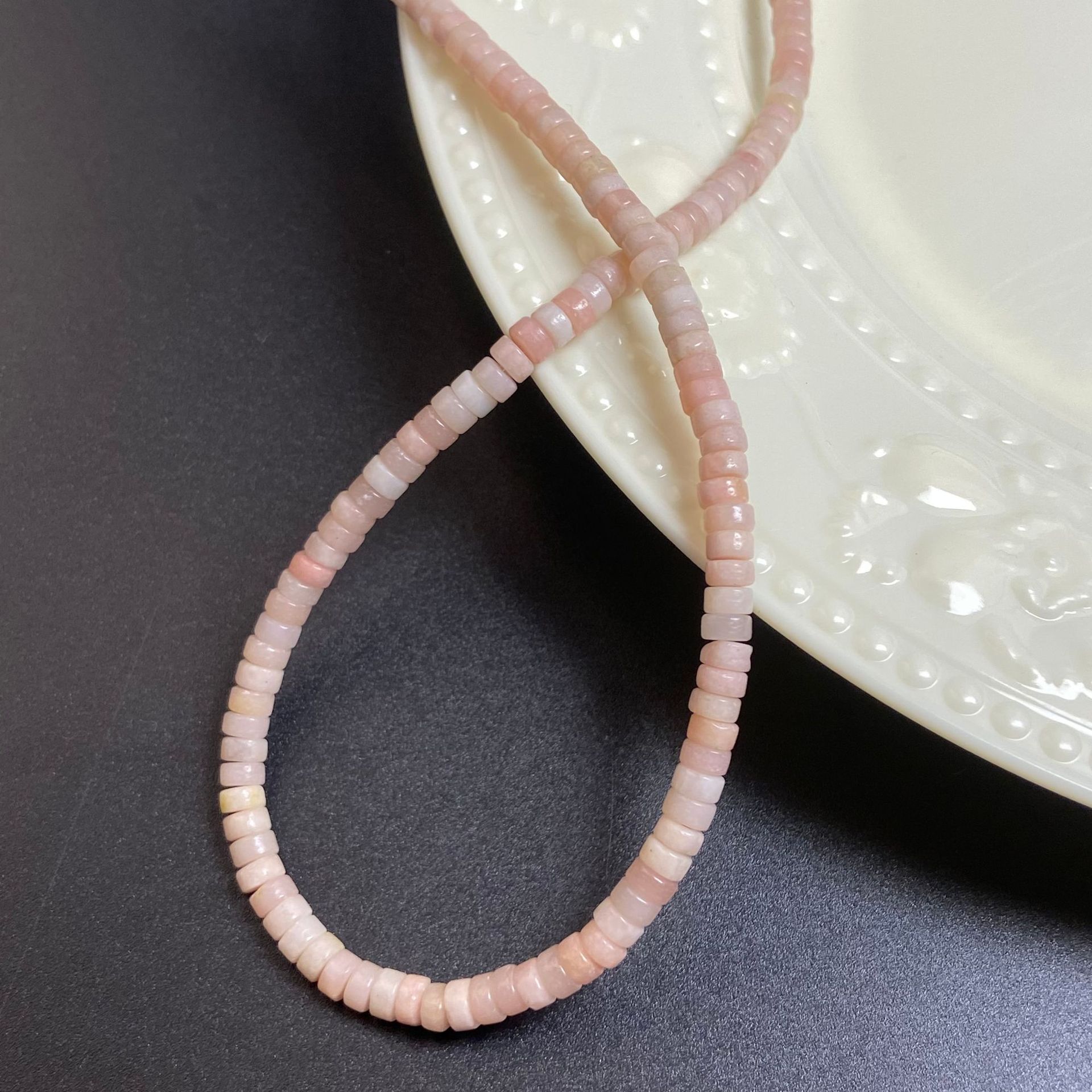 15:Pink opal