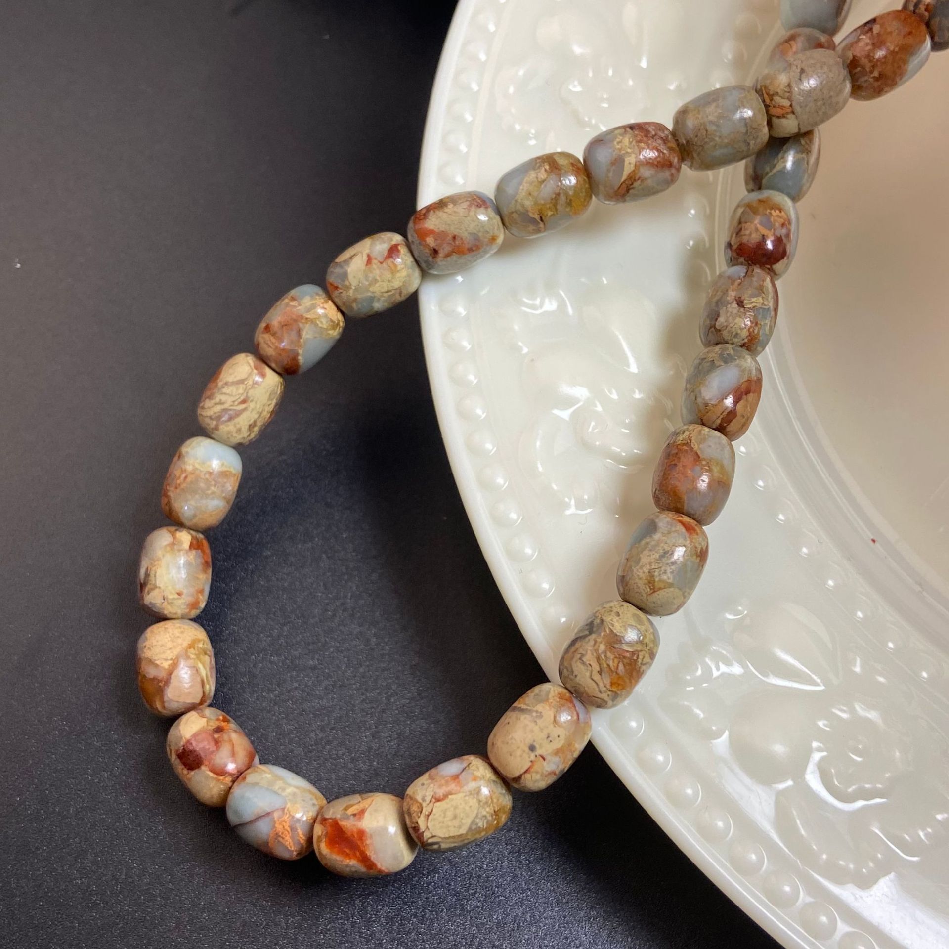 8:Snake skin stone