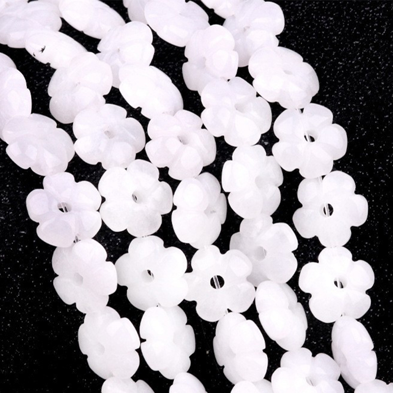 18:White jade