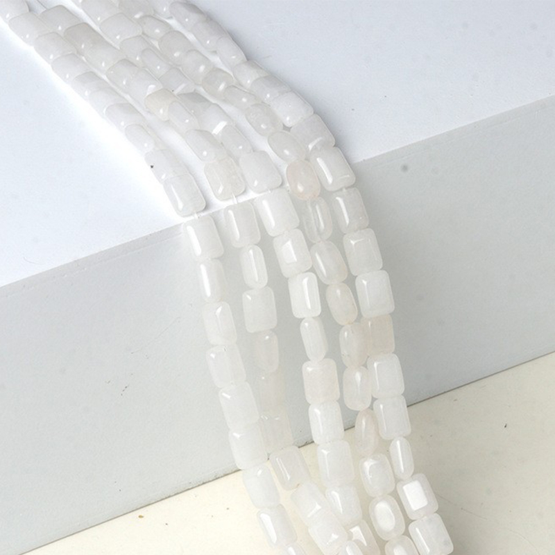 22:White jade