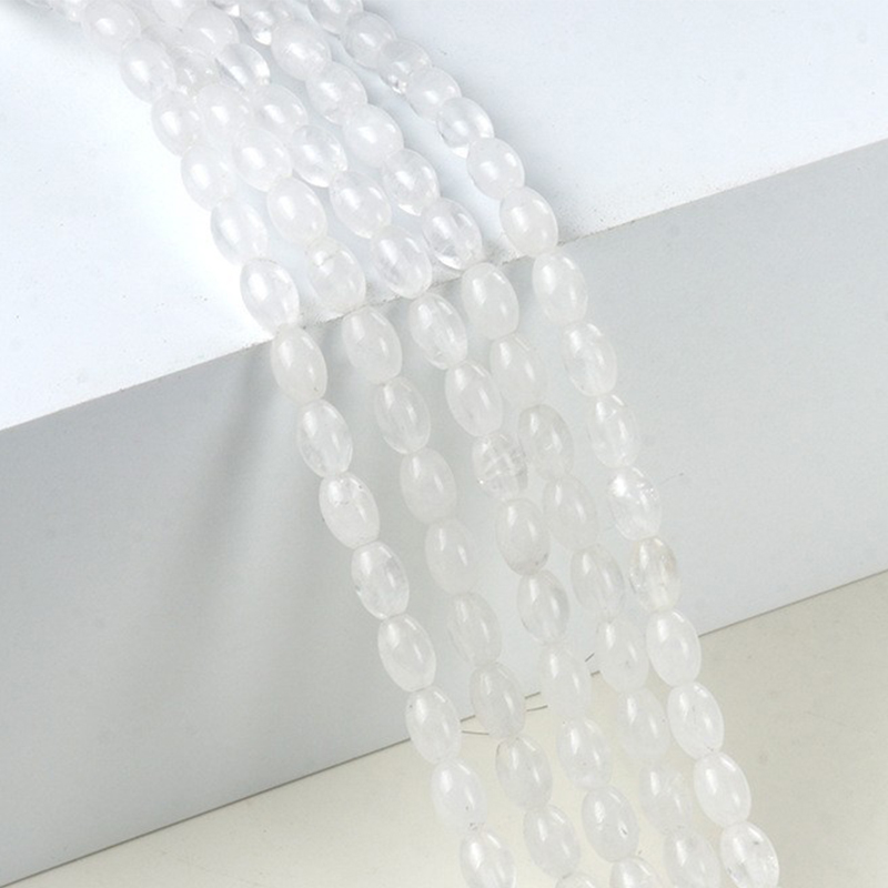 14:White crystal