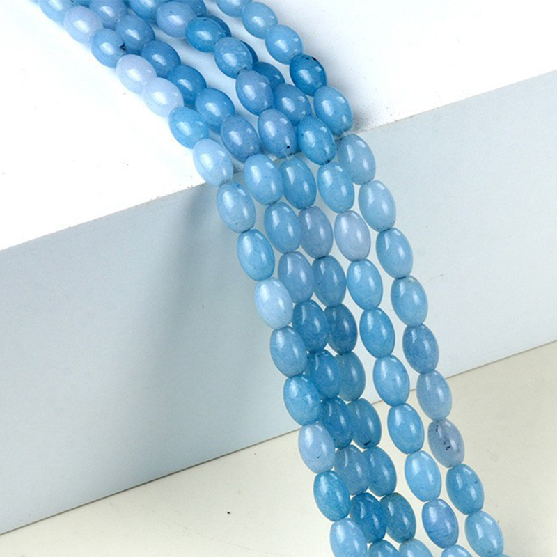20:Aquamarine (color)