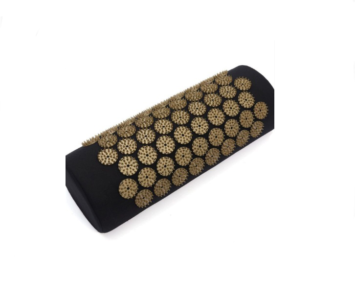 Black gold pillow