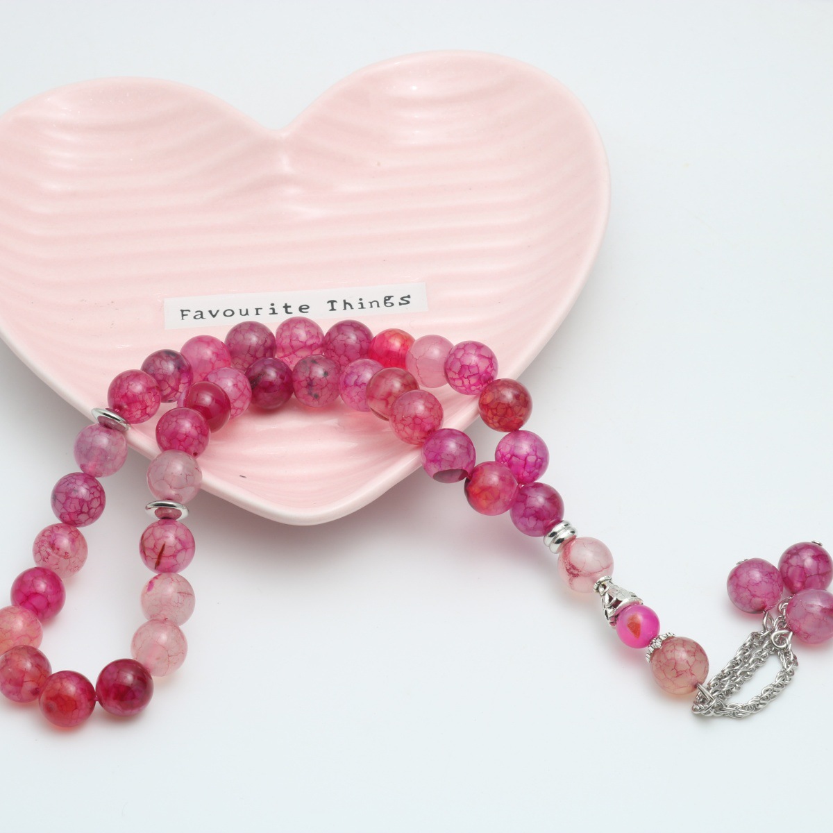 16:Deep pink
