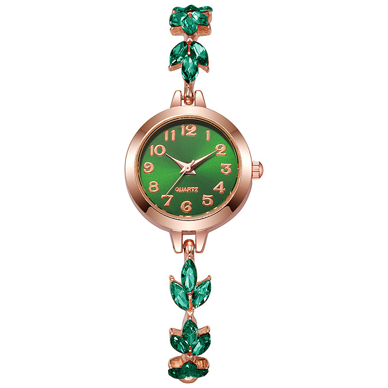 Green clover bracelet