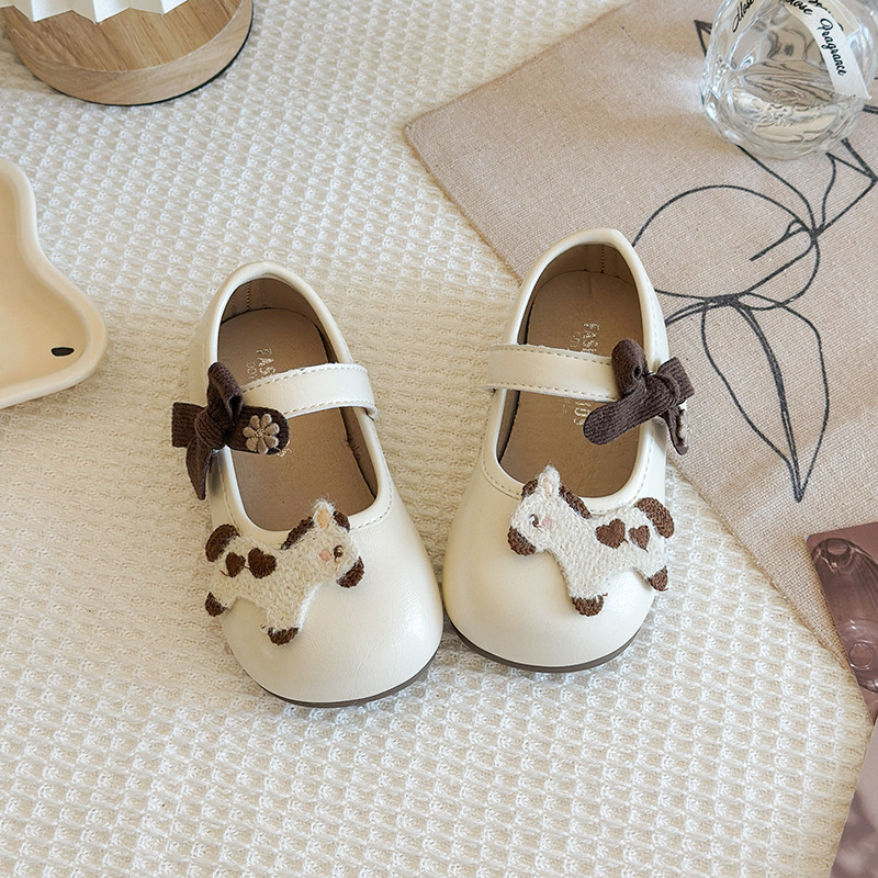 cream white