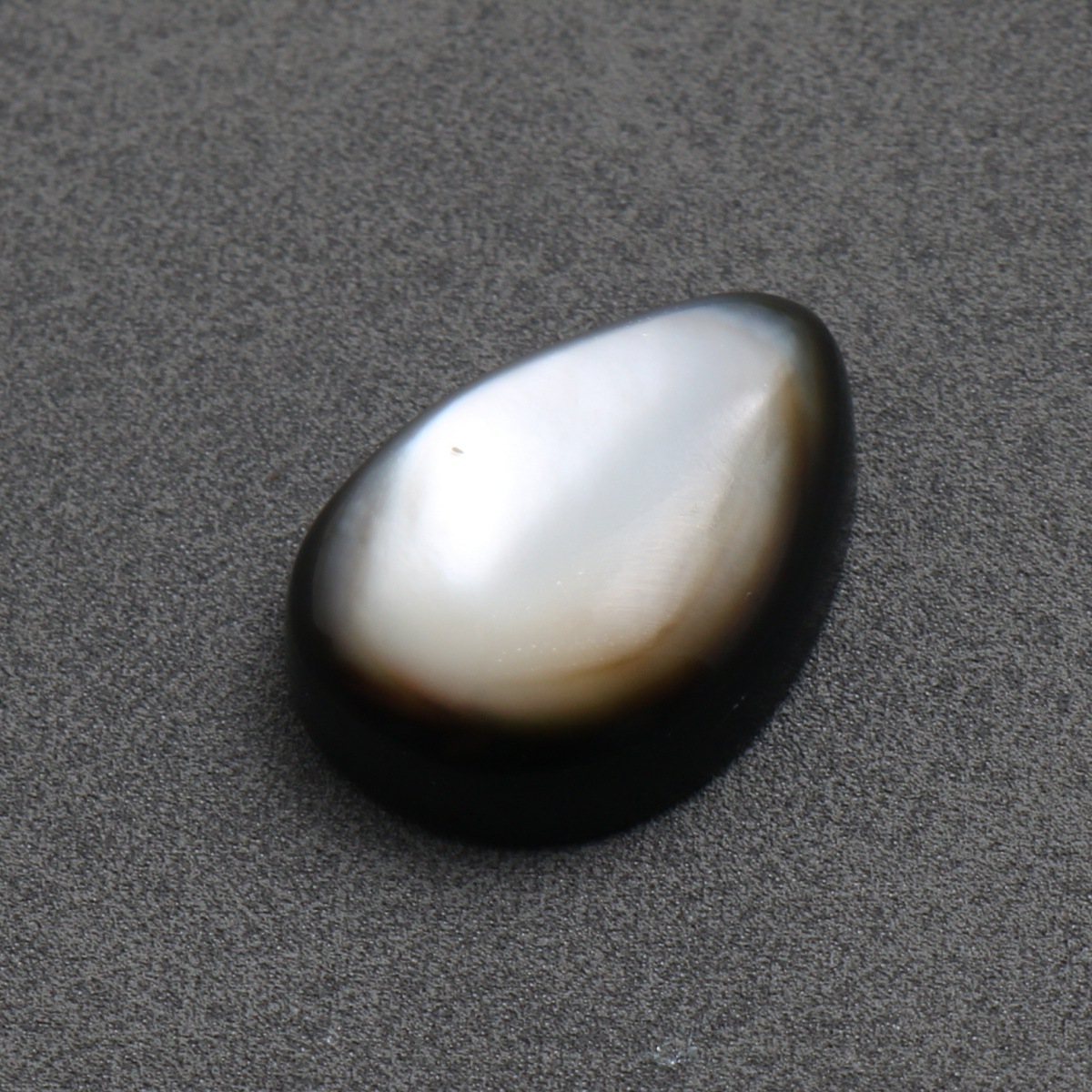 1:Black