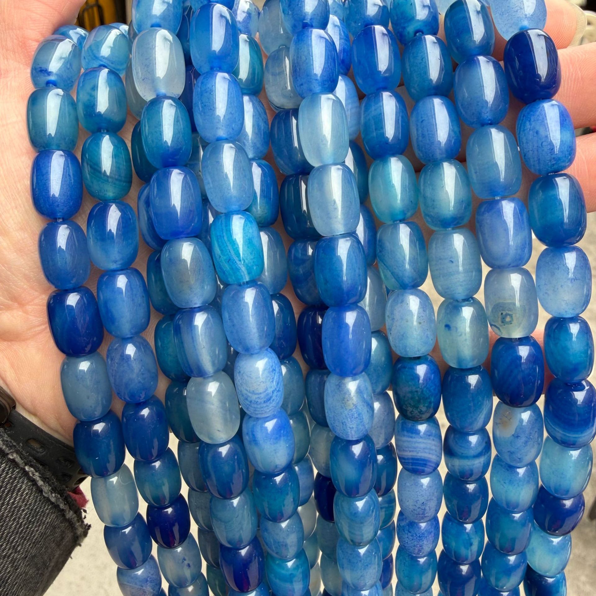 8:Blue agate