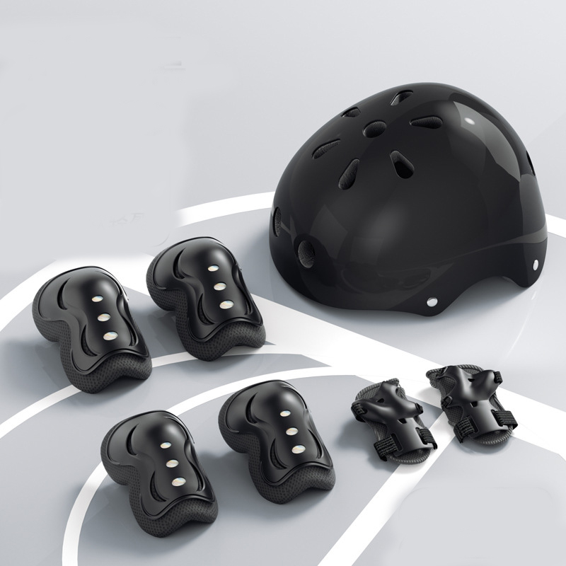 Fashionable black [six-piece protective gear set   helmet]