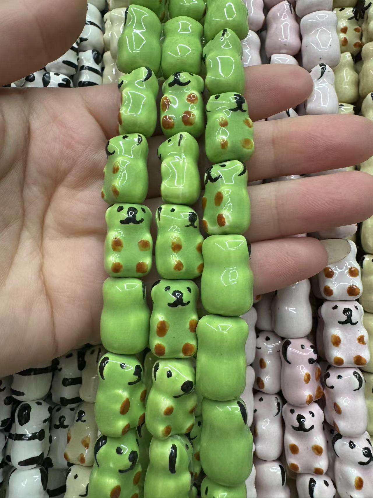 6:Green bear