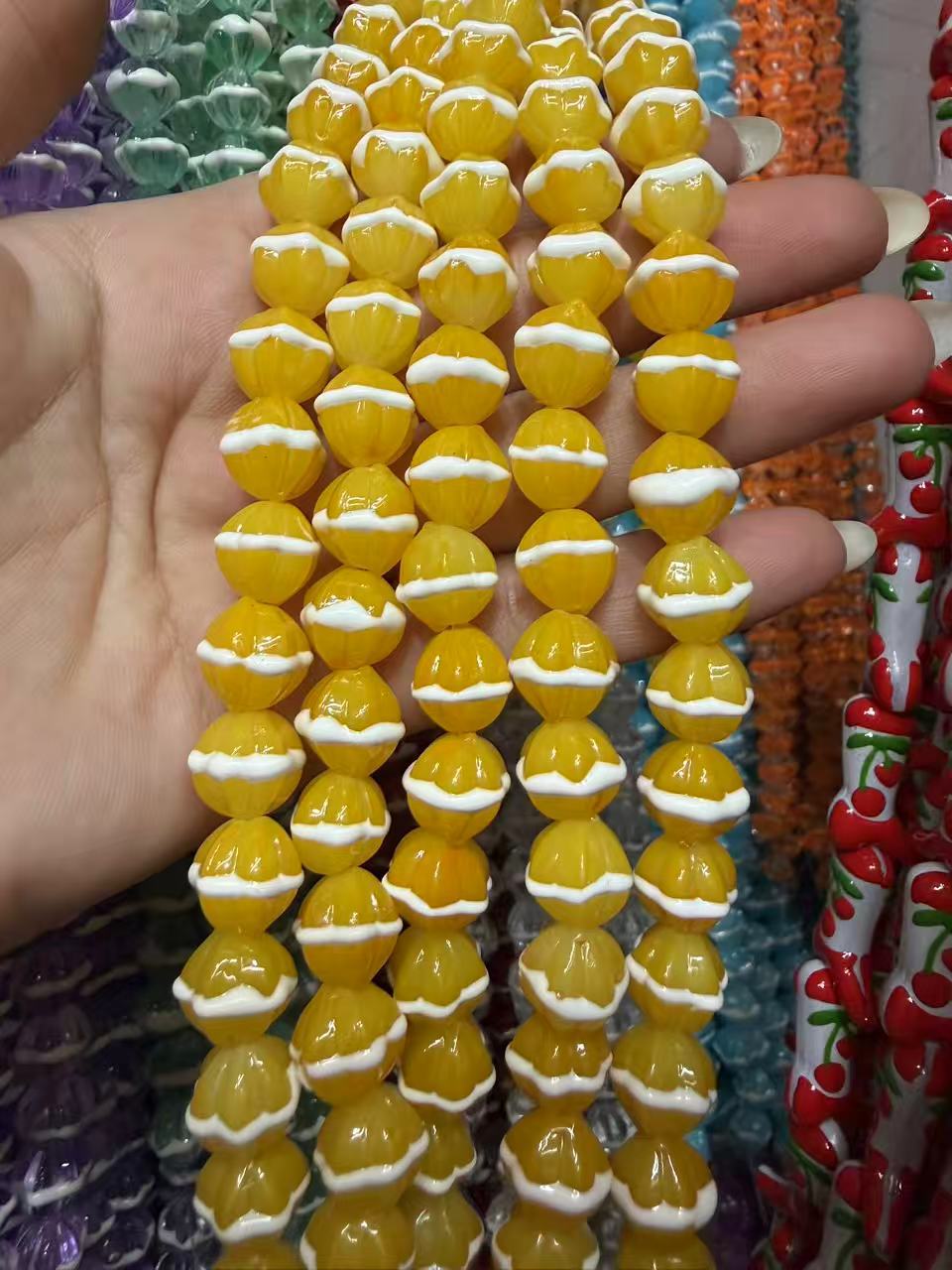 4:Yellow