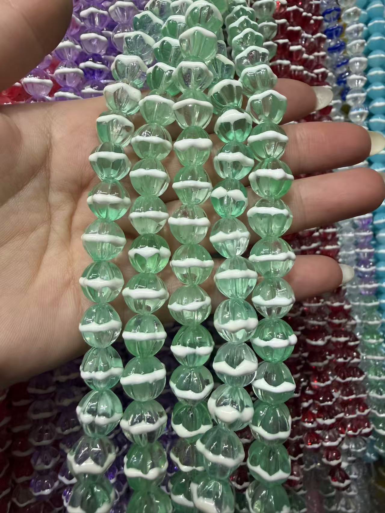 7:Translucent green