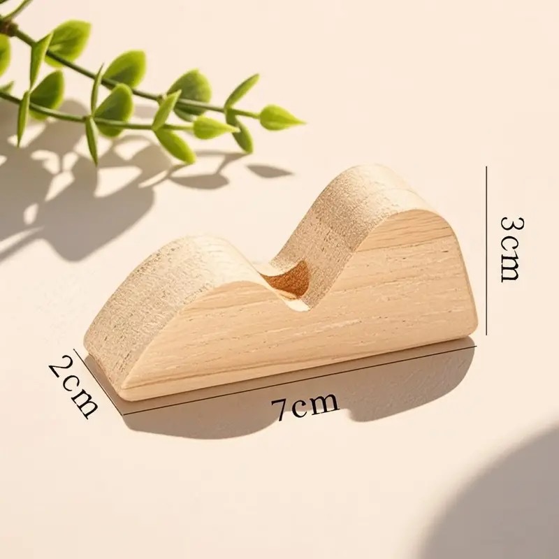 Diffusing wood: a peak
