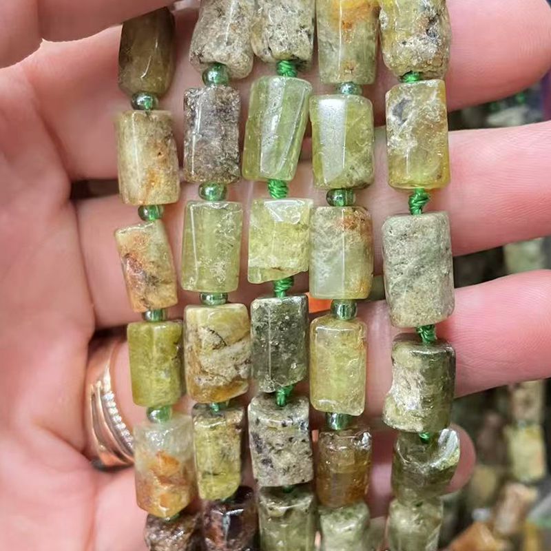 54 Tsavorite