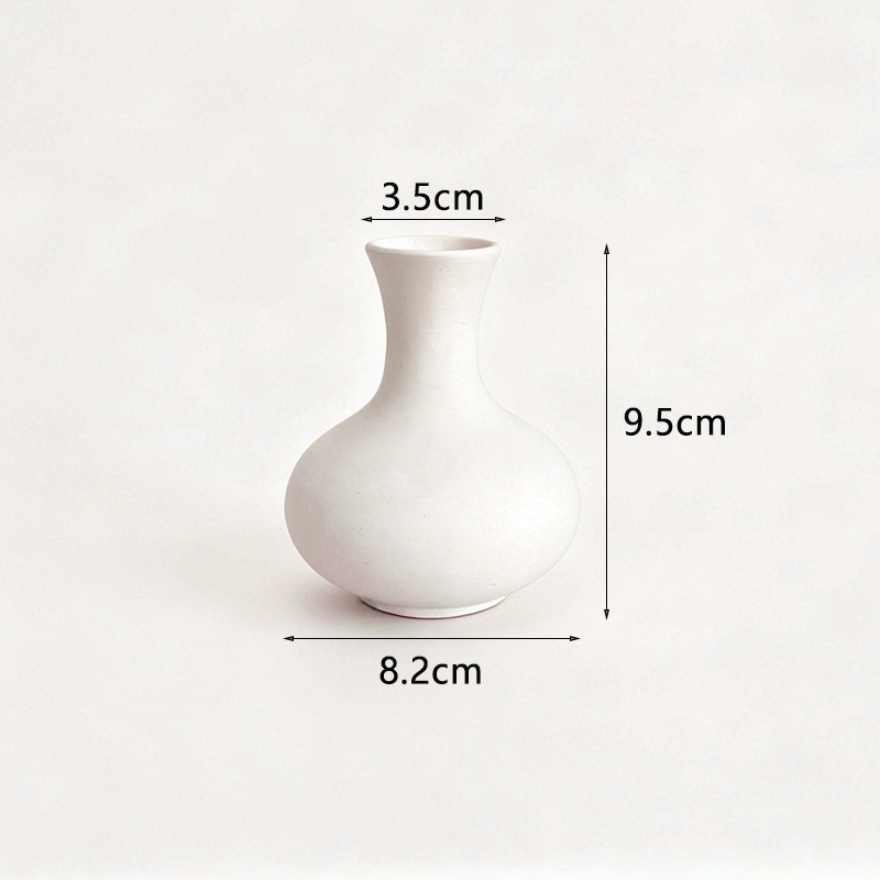 White ceramic vase water seepage device