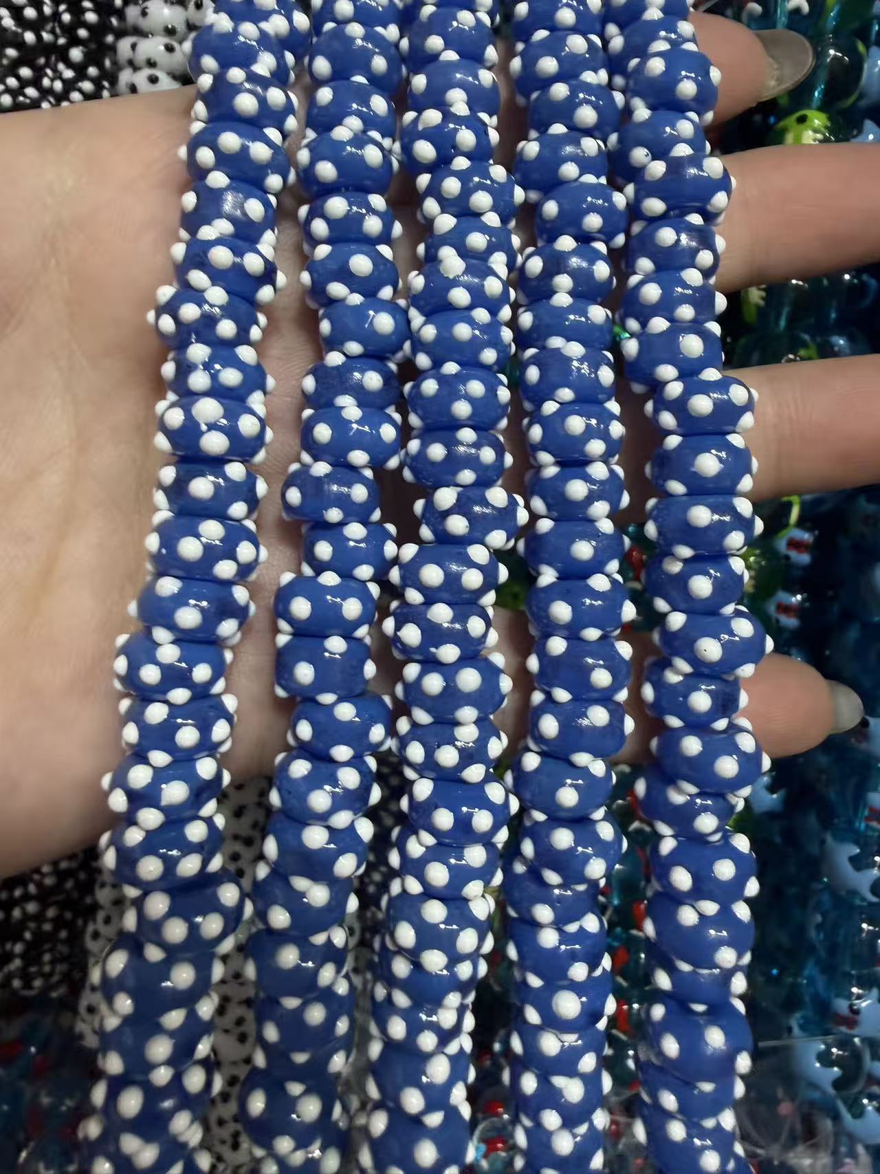 1:Light blue 10×6mm