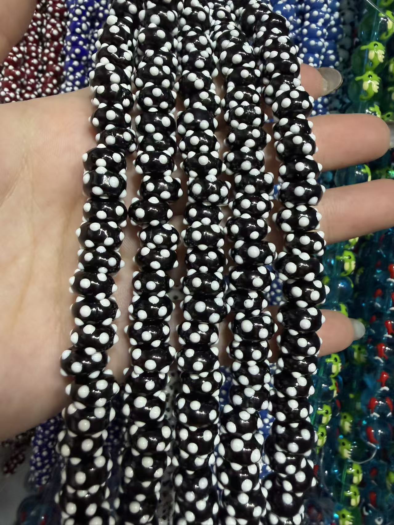 3:Black 10×6mm