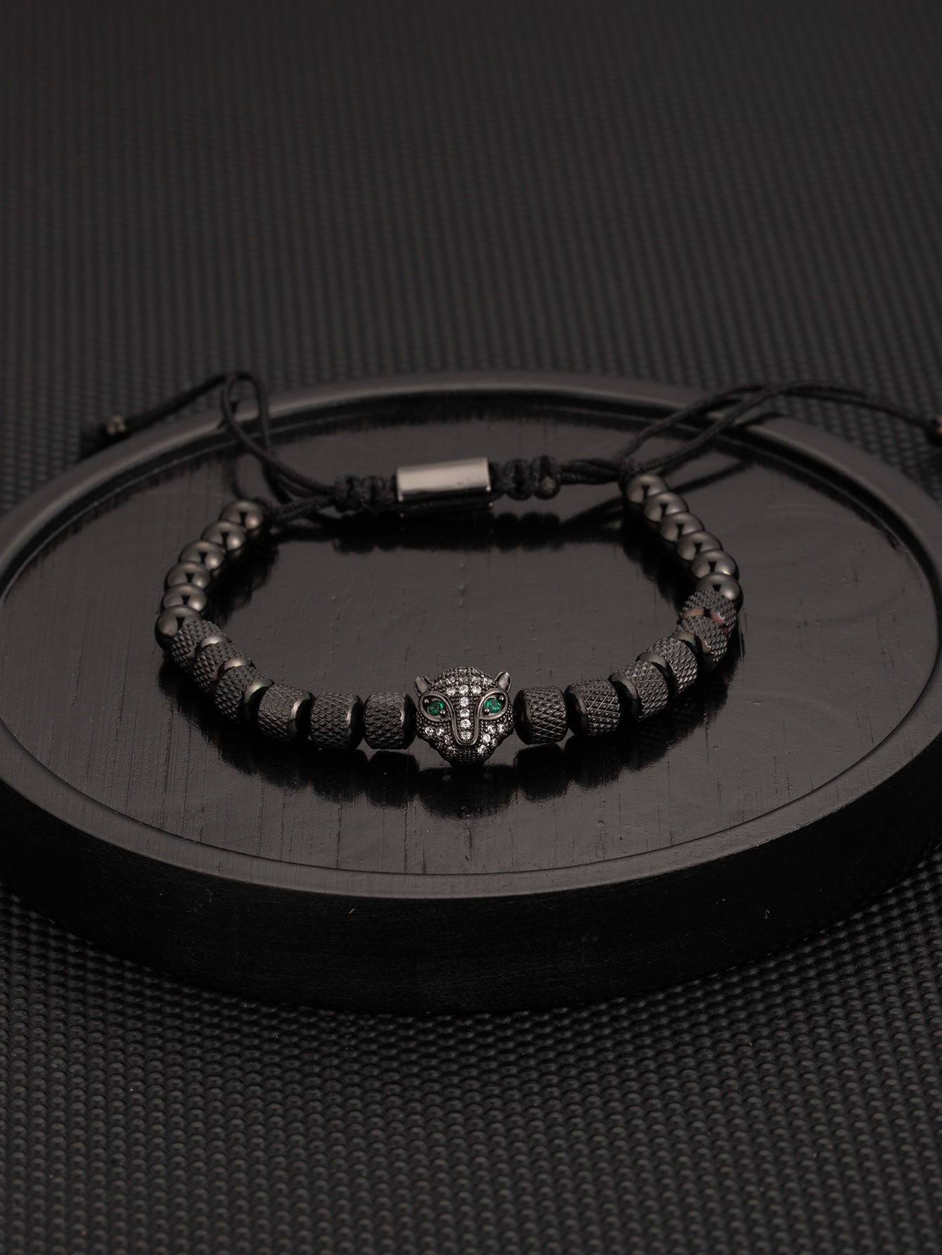 16:Black leopard pineapple bead bracelet