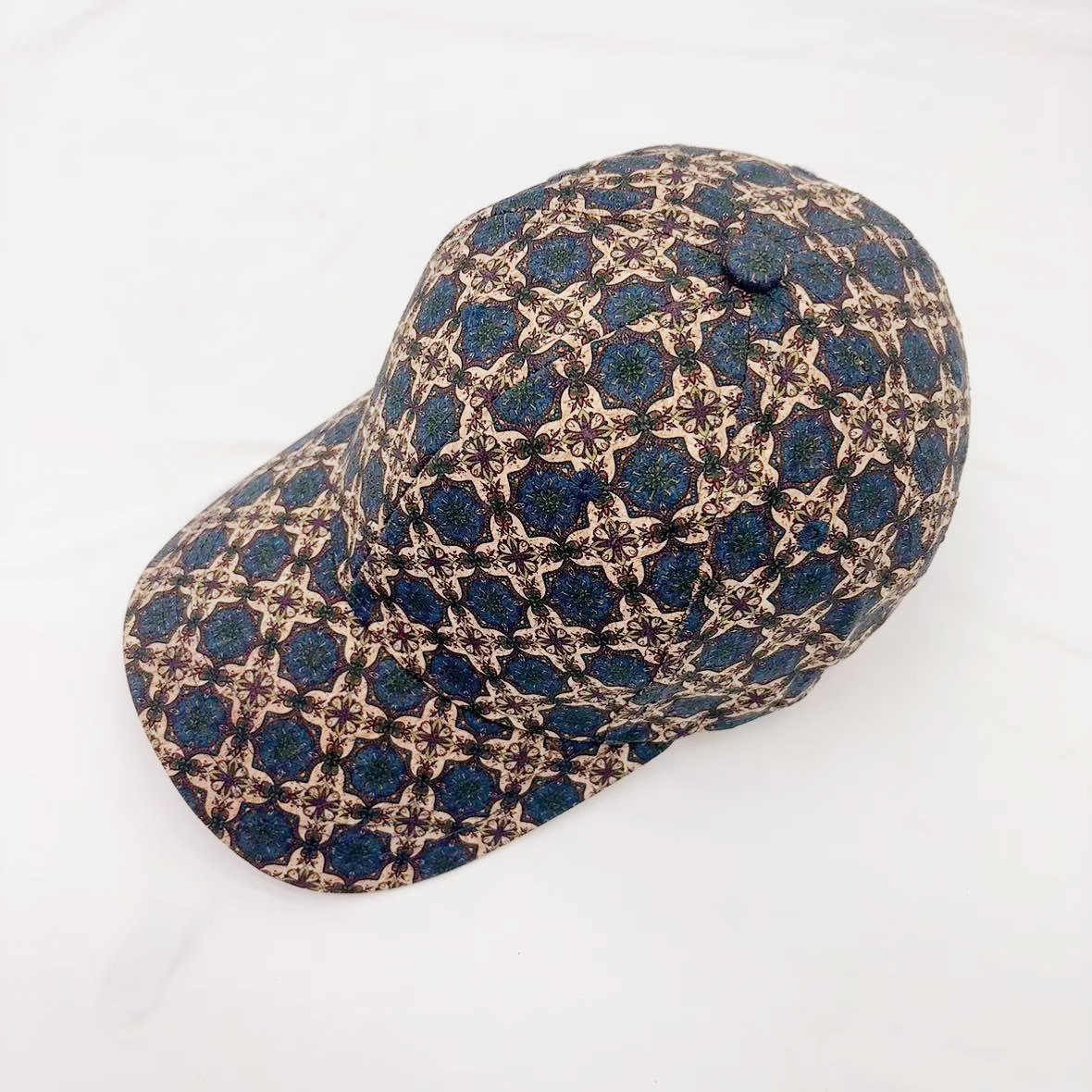 Baseball cap - blue clover