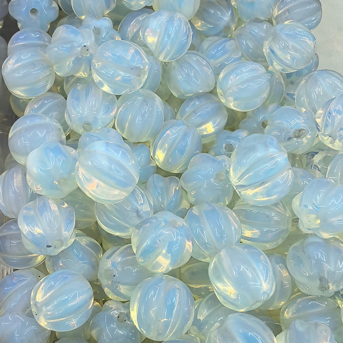 6 Opal (synthetic)