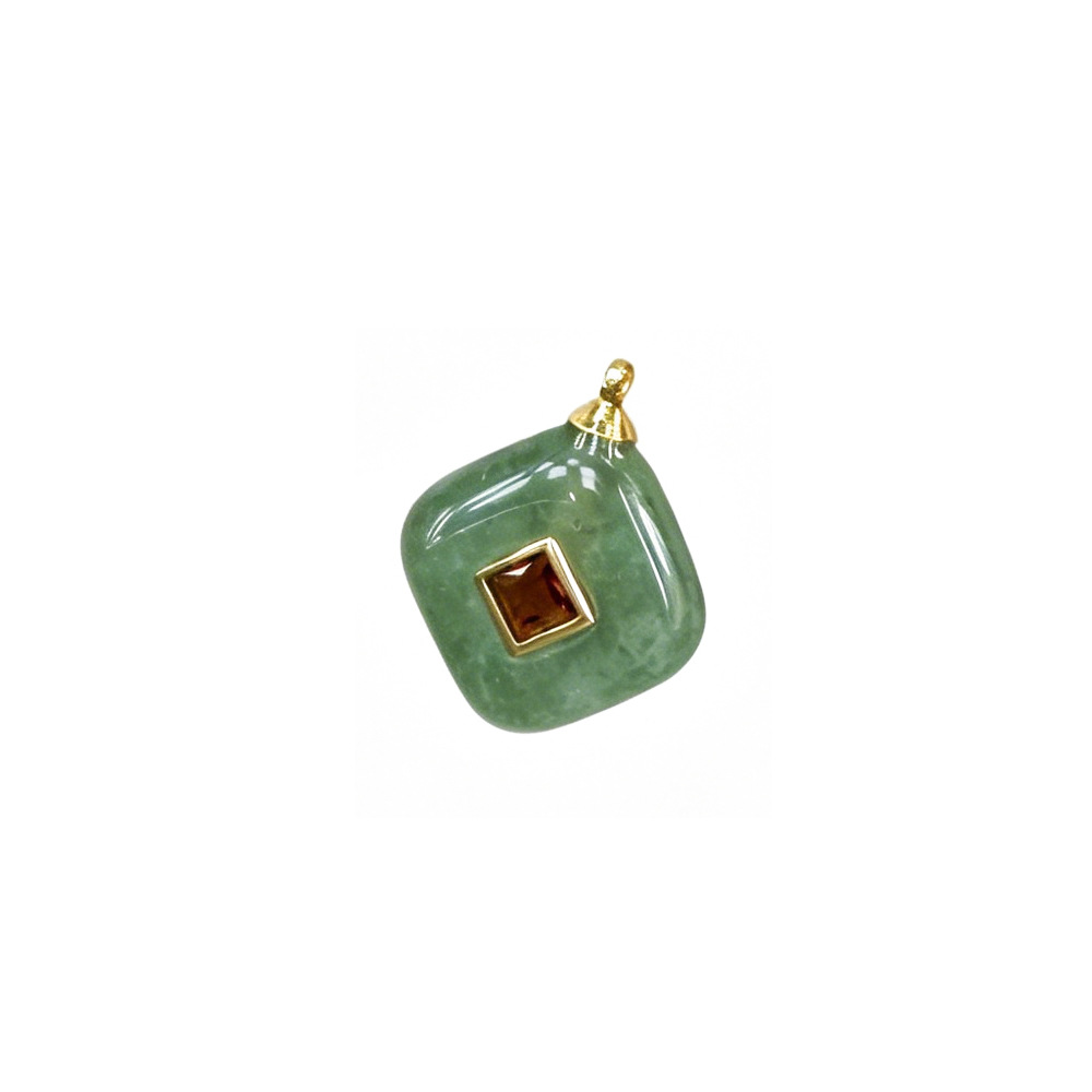 7:Diamond green strawberry crystal