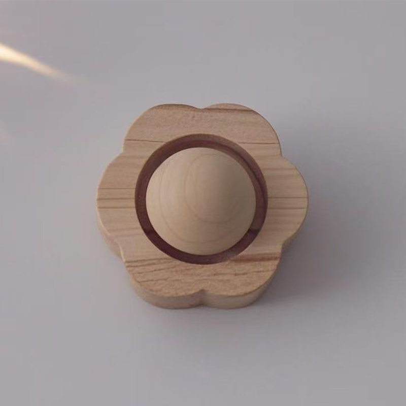 Flower diffuser wood