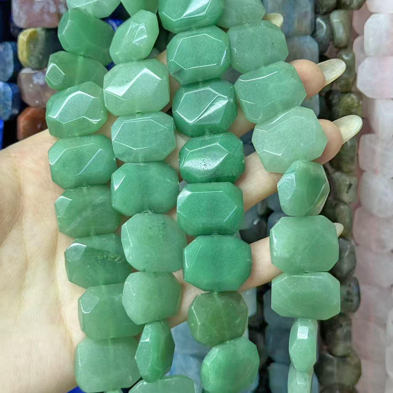 8:Green jade