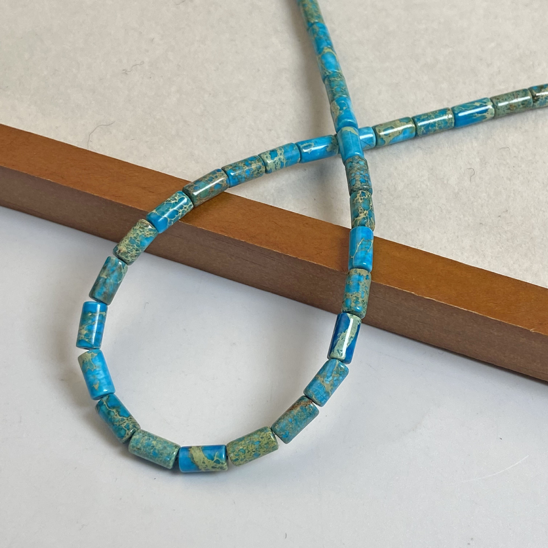 11:Turquoise blue