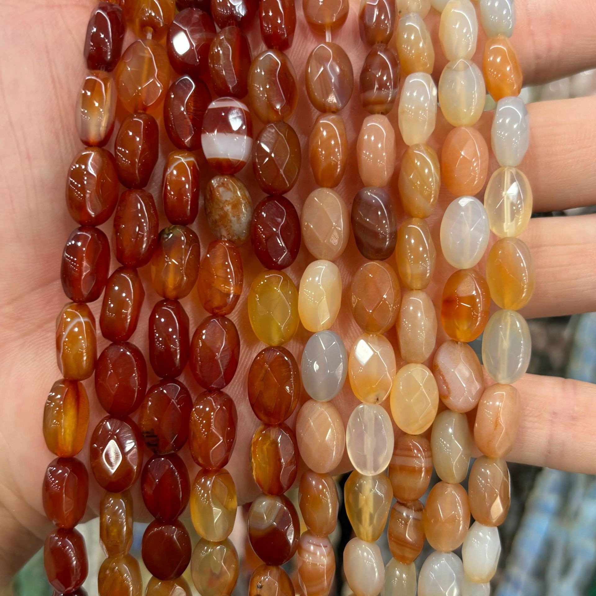 10 Red agate