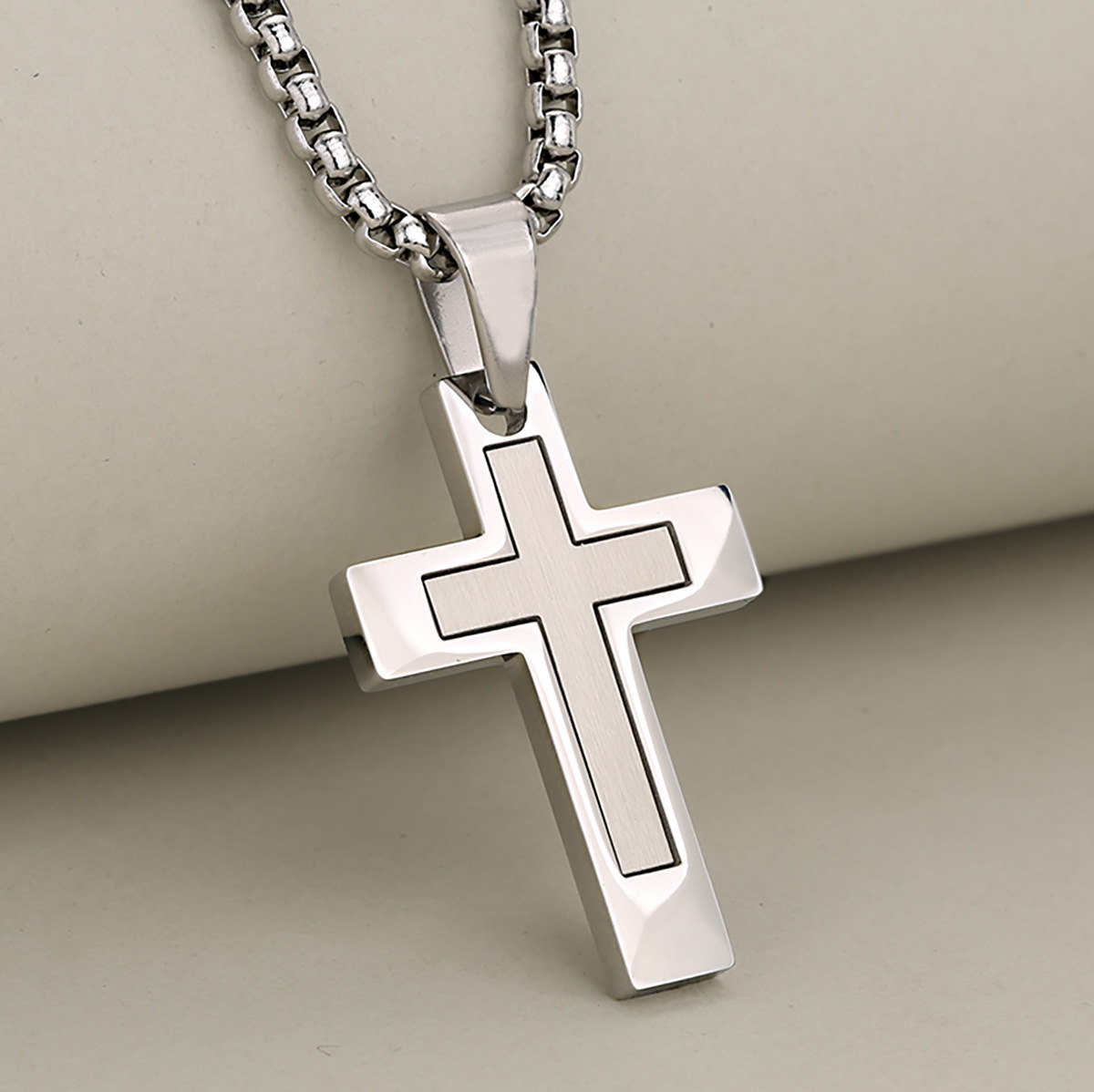 1 necklace 60cm