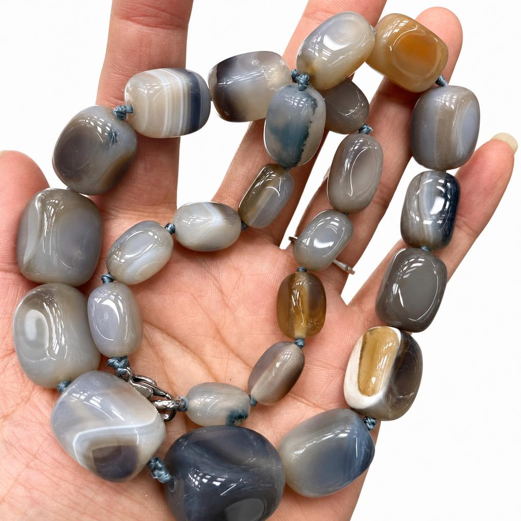 13:gray lace agate