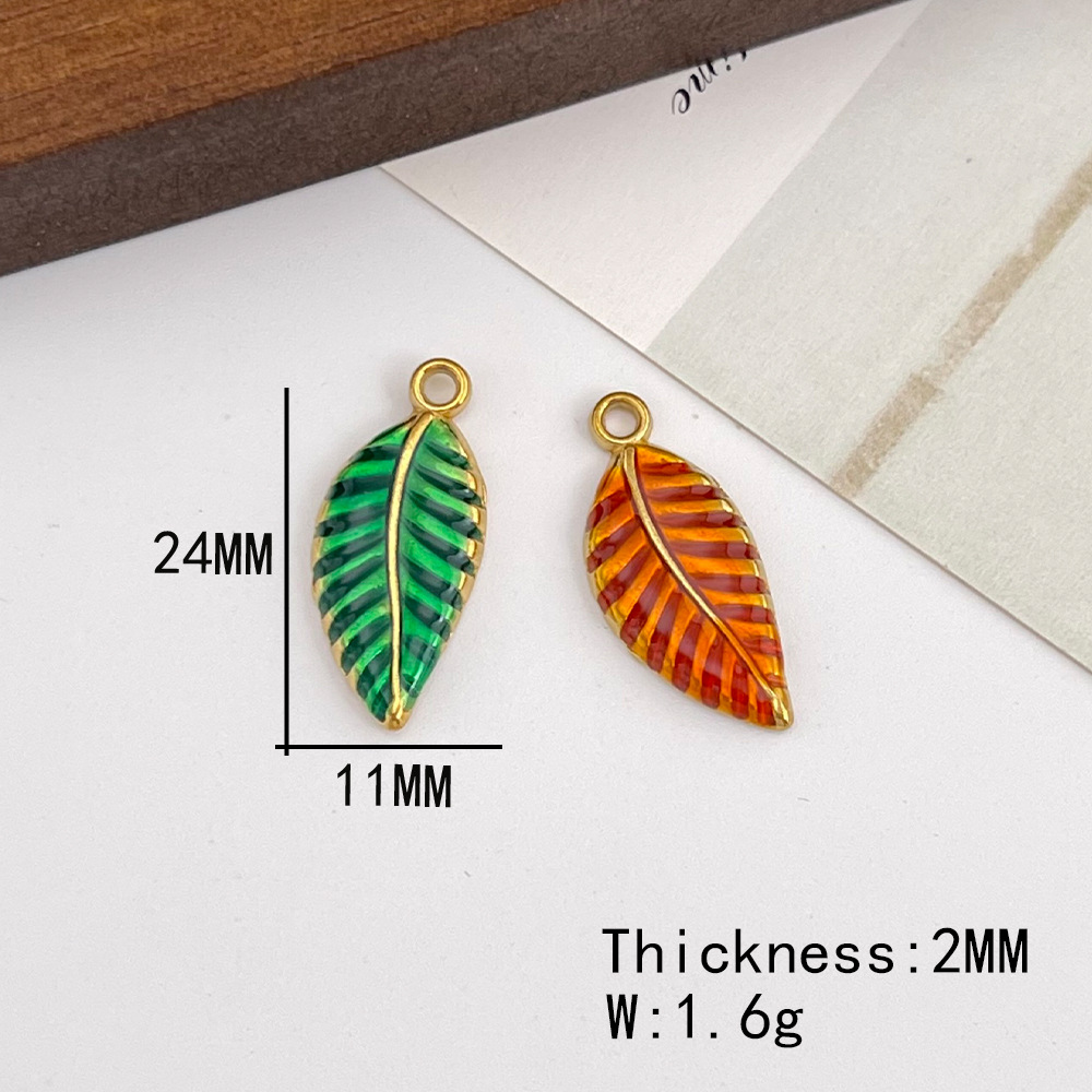 9:9 # 24x11mm green