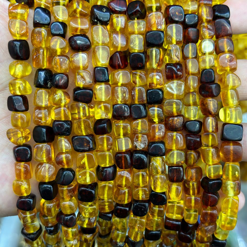 56:8mm amber square shape (about 52 pieces)