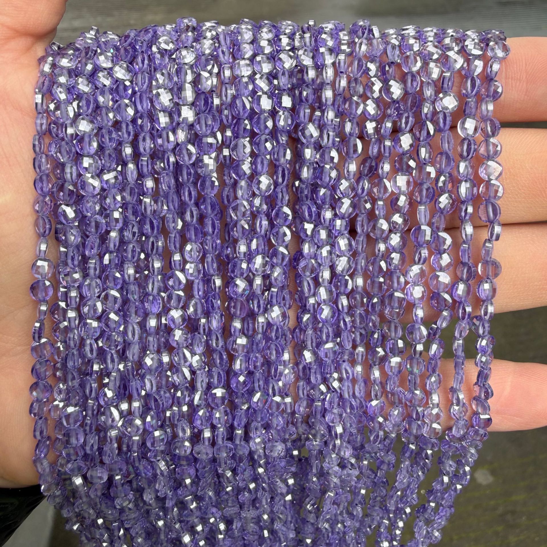 4:Lavender purple zirconium